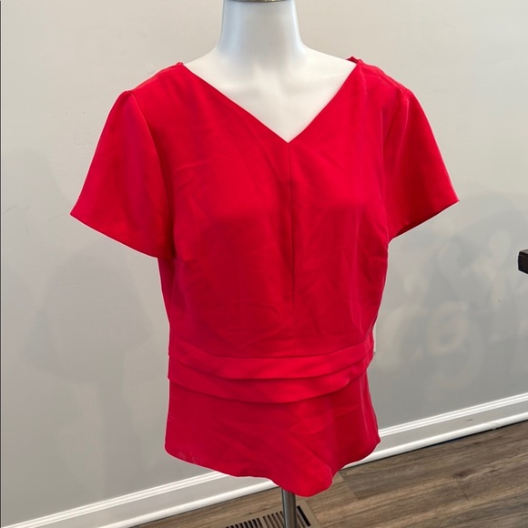 Banana Republic Red Asymmetrical Short Sleeve Blouse - Picture 2 of 8